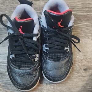 Nike Kids Black and Red Sneakers